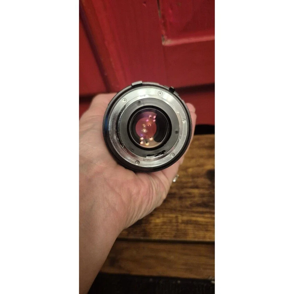 Vivitar 75-205mm f/3.8 MC Macro Focusing Zoom For Canon FD Mount Cameras EUC
